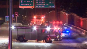 5 vehicles involved in Boxing Day crash in Calgary; at least 4 hospitalized