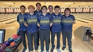 Niles bowling teams fall in match play at Huskies Invitational