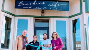 Dowagiac Chamber celebrates Brookie’s Cafe