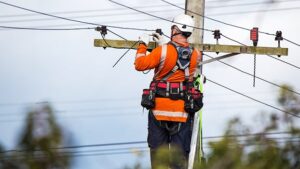 Crews work to restore power following Sunday storms